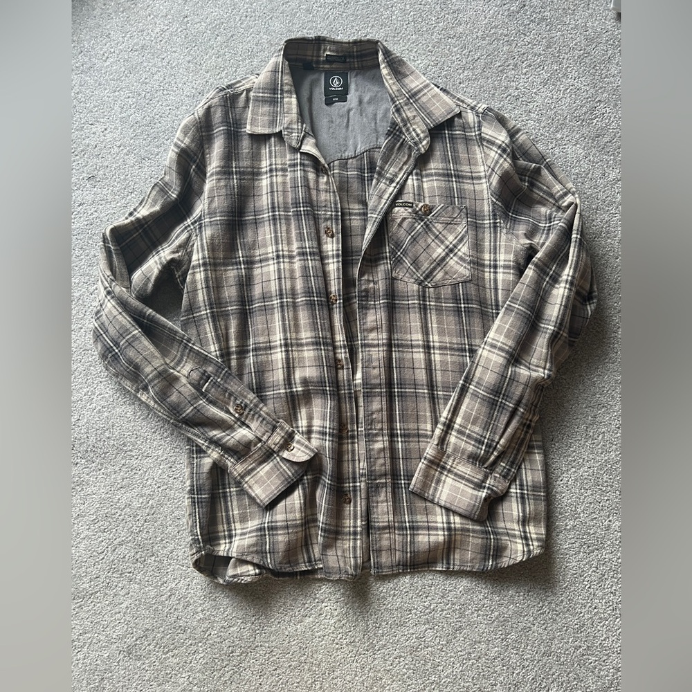 Volcom Men's Plaid Shirt in Black and Gray